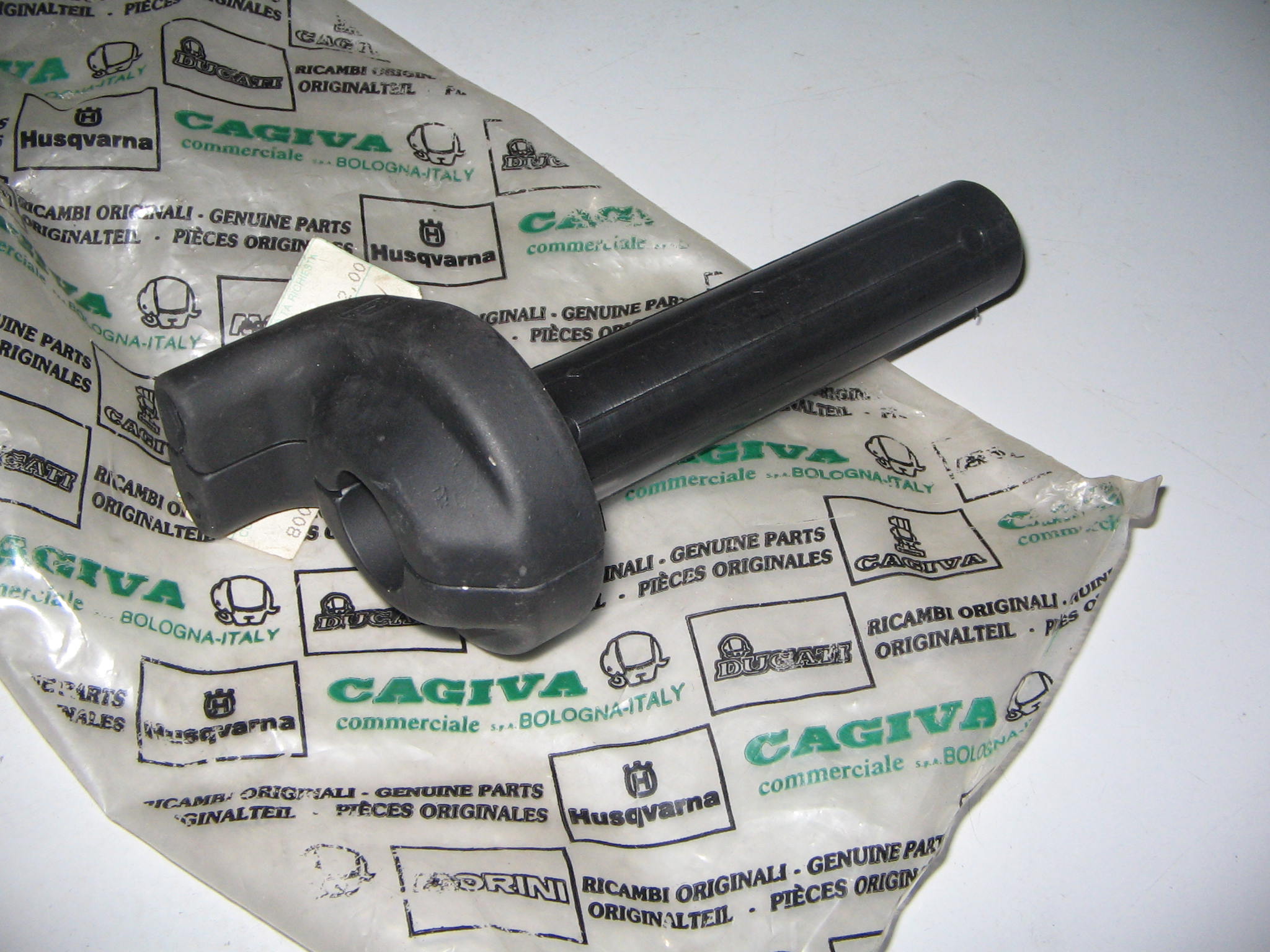 COMANDO DX CAGIVA N.1.883